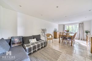 Photo 18- click for photo gallery